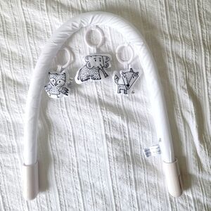 DockATot Toy Arch and Cheeky Chums Toy Set